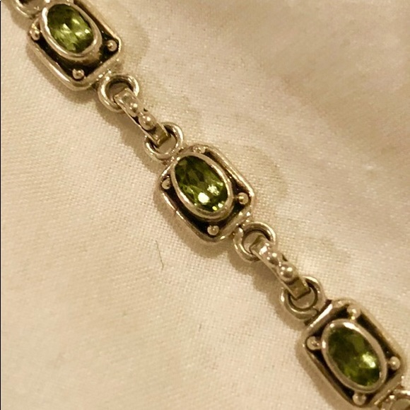 Jewelry - sterling silver and peridot link bracelet
